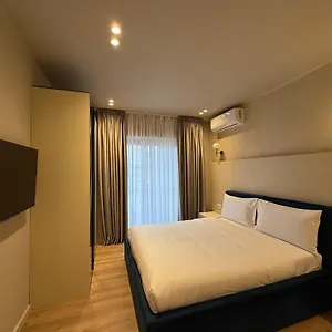 Vater Apartment Tirana